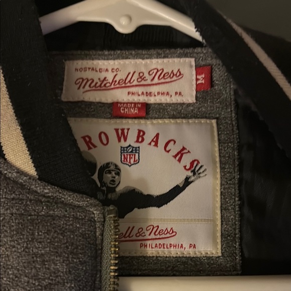 Raiders Gray Vest - Picture 3 of 3